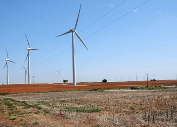 Western Farmers Electric Cooperative, NextEra plan combined wind, solar, energy storage project